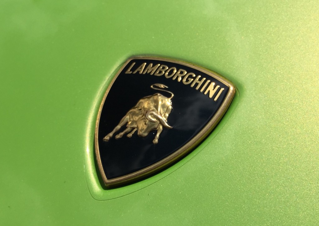 Lamborghini Verde Ithaca Lime Green