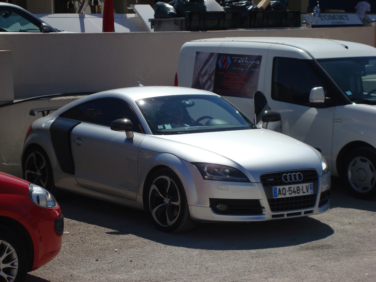 Audi TT trying to be an R8