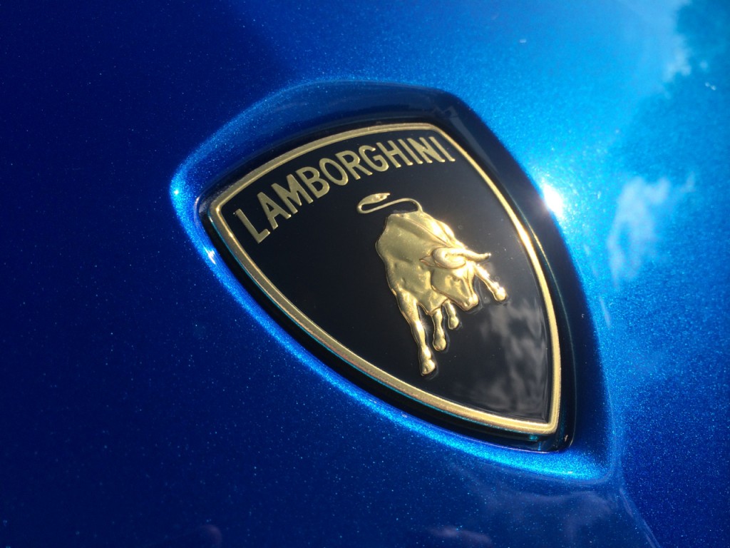 The Most Impressive Aventador Ever – 2015 LP720-4 50th Anniversary in ...